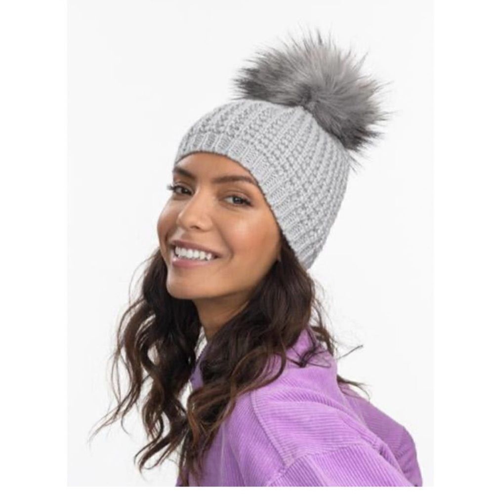 KYI KYI Women’s Wool Blend knit beanie with faux fur Pom gray NWT